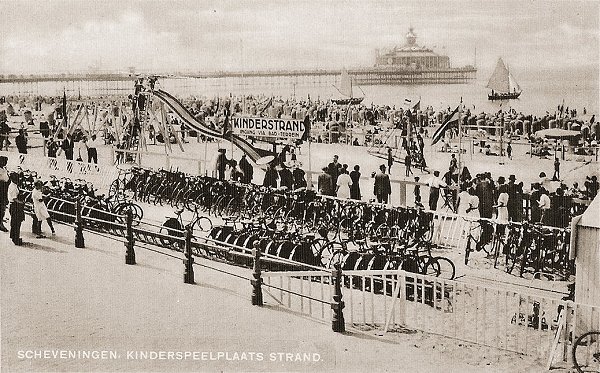 kinderspeelplaats bij Scheveningen