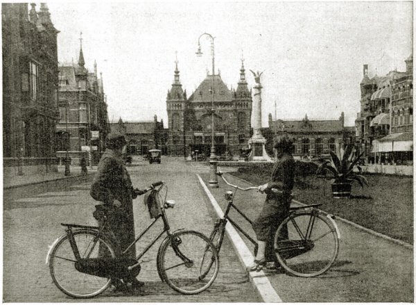 Rebekka den Arend en Lena Rubens