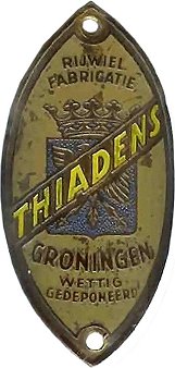 balhoofdplaatje Thiadens